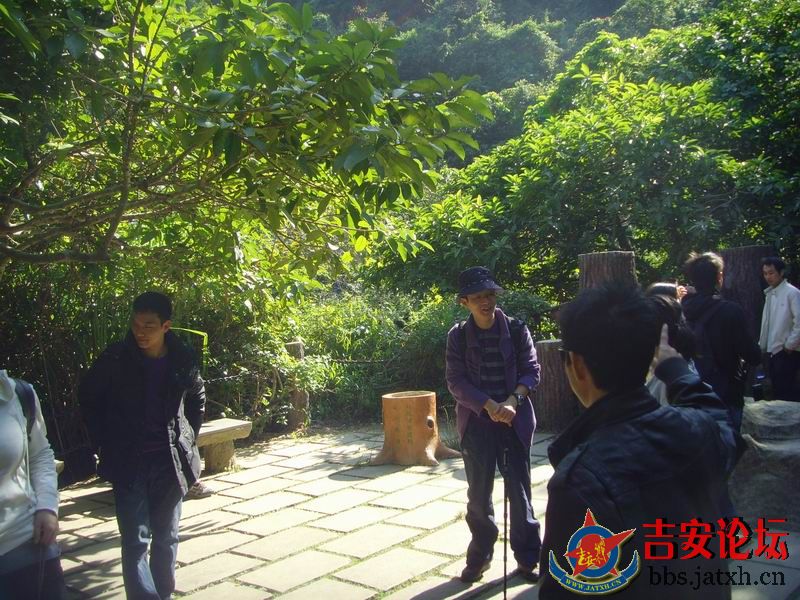 我们从泰山涧出发