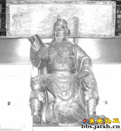 关公夜读铜像