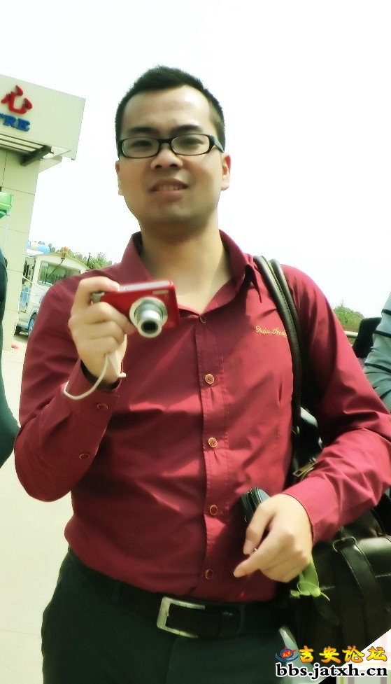 曾爱亲.jpg