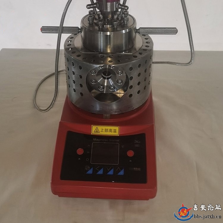 光催化反应器2.jpg